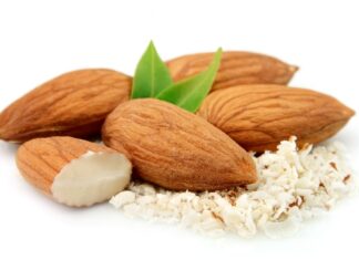 almonds and grated almonds