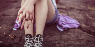 Nepříjemné tiky v nohou mohou souviset se stresem i únavou: Bylinky jako šetrná podpora zklidnění organismu splitshire legs